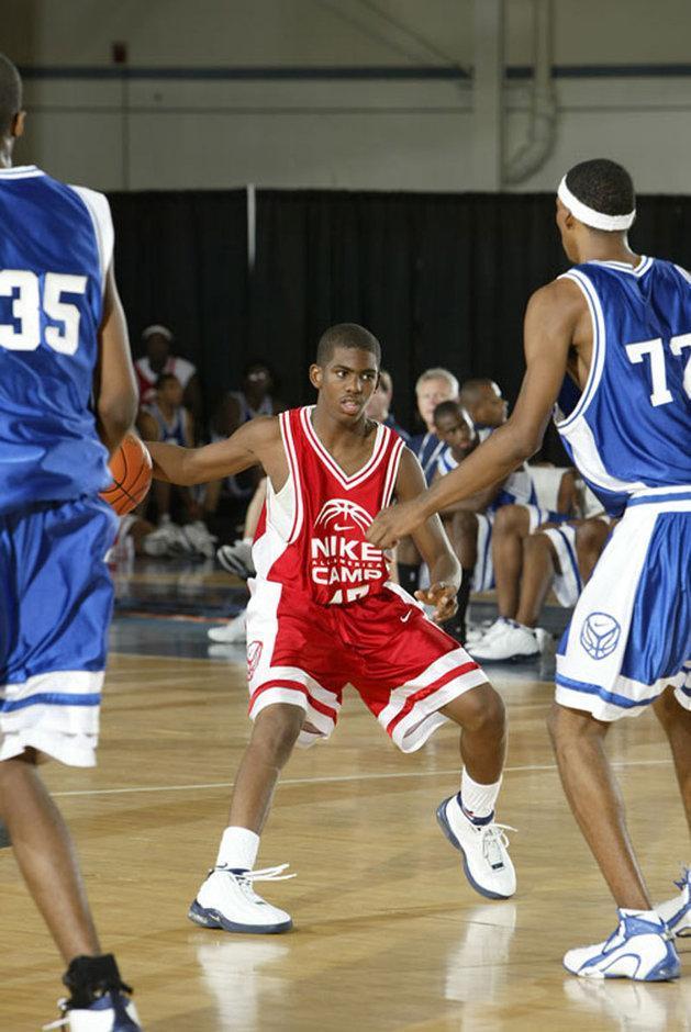 开云官方app入口-关于黄蜂队实力强劲，向东部前八大步迈进的信息