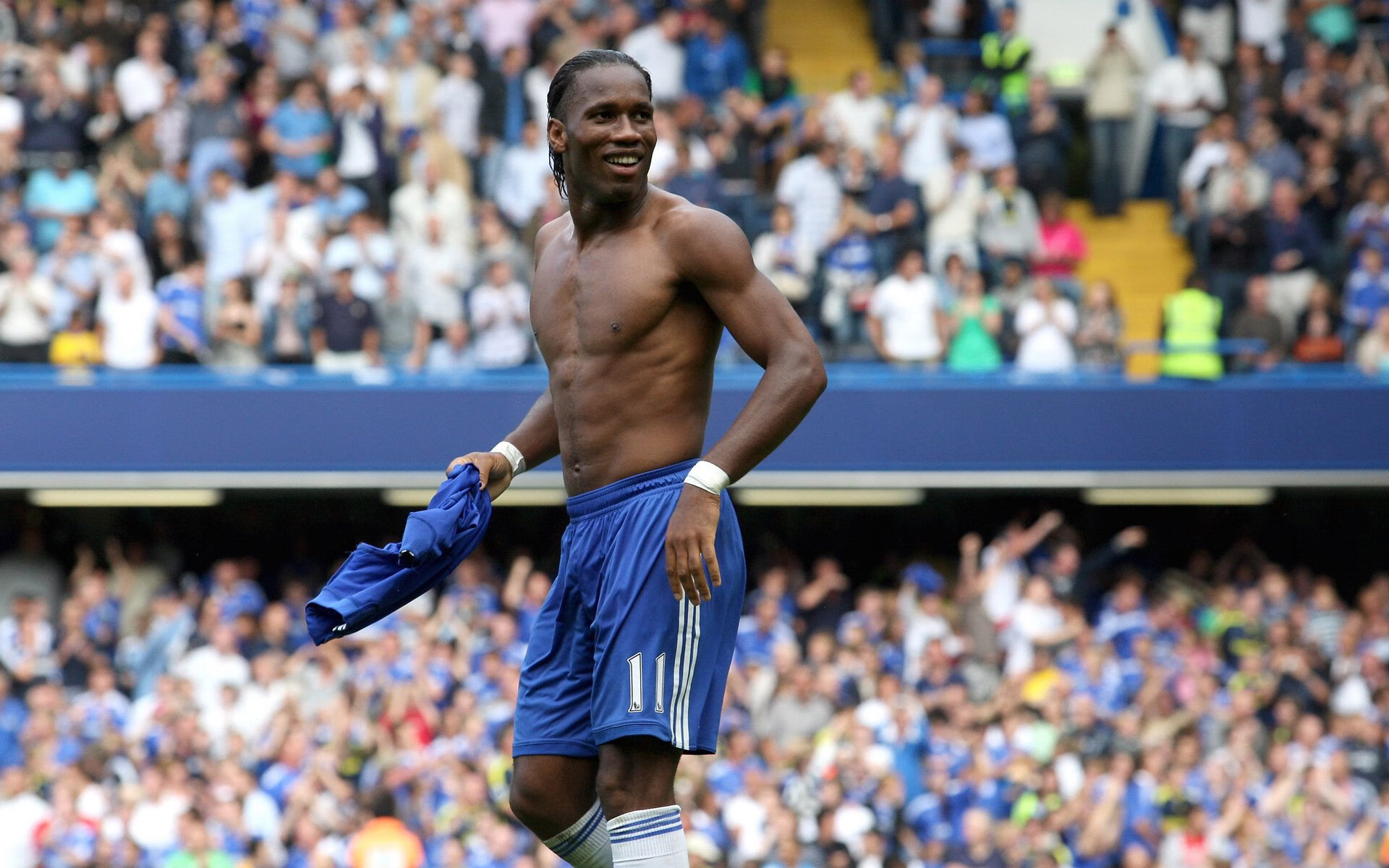 一球定江山，詹姆斯关键绝杀助奇才力克火箭，季后赛曙光重现